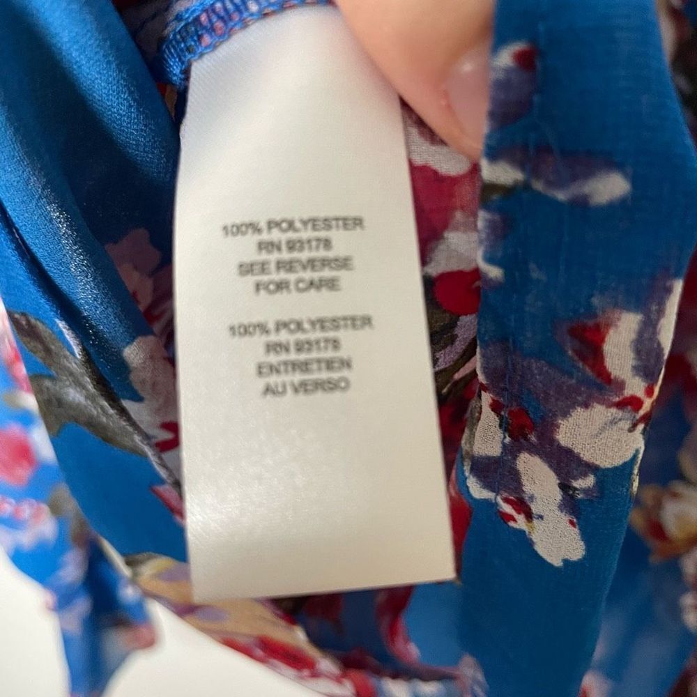 NWT Elie. Tahari Blue Spring Blossom Split Neck‎ Floral Printed Blouse Top S - Picture 7 of 9